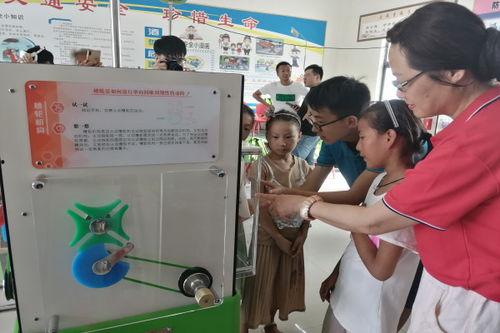 国产一级毛卡片不收费,畅享视觉盛宴  第3张